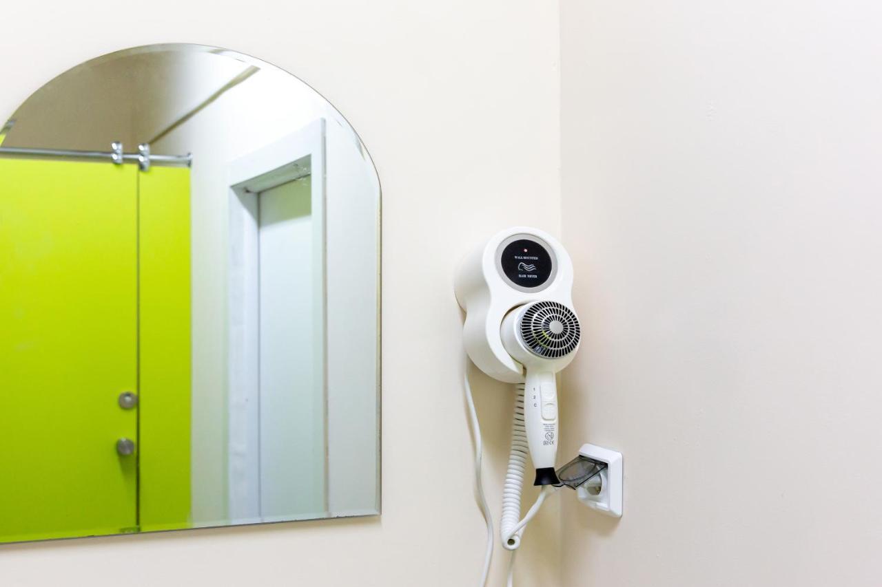 Хостел 689Capsulehotel&Coffee Almaty Exterior foto
